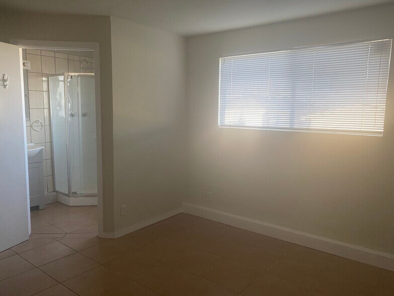Opposite side of Bedroom - 500 Hawthorne Ave