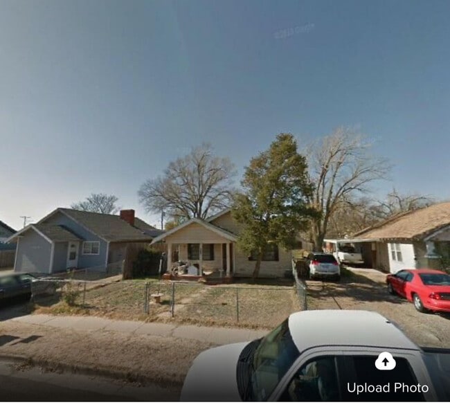 Building Photo - 504 S Florida St