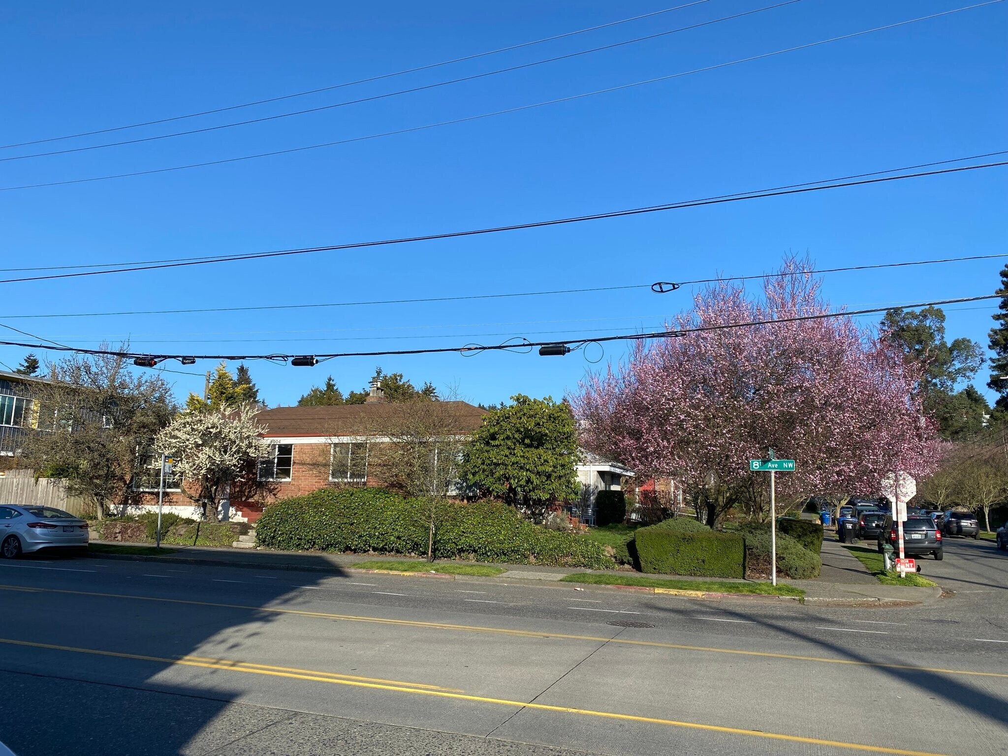 Building Photo - 5004 8th Ave NW