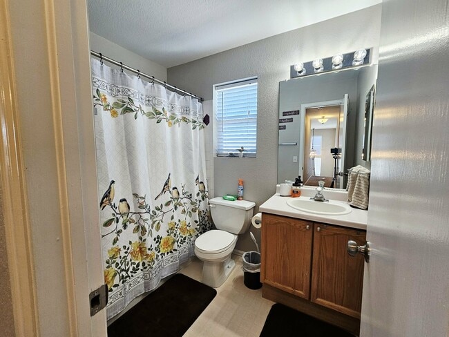 Building Photo - 6810 Shore View