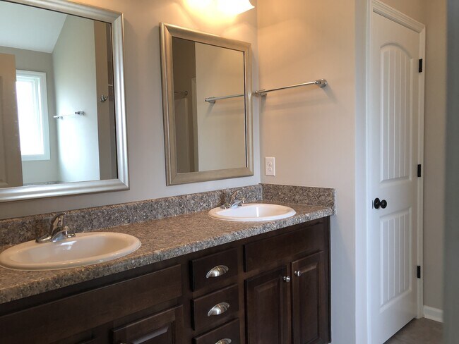 Building Photo - 5029 Copse Dr
