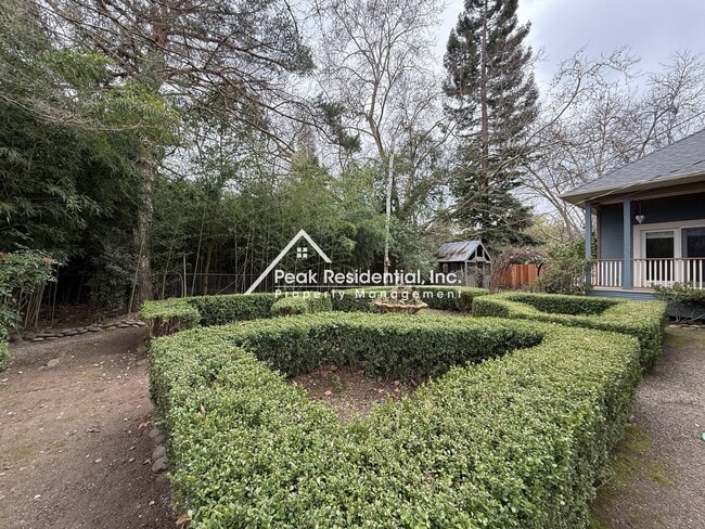 Building Photo - Beautiful Penryn 3bd/2ba House With Detach...