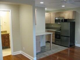 Building Photo - 6181 Covington Way