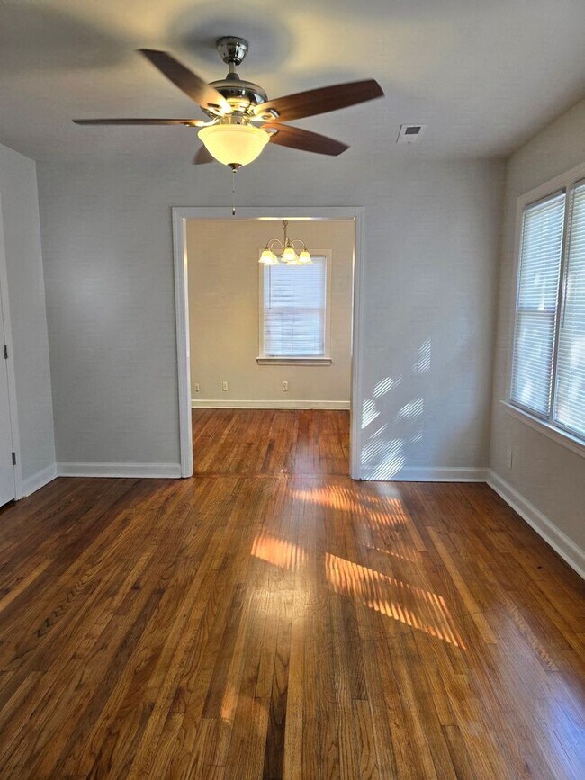 Building Photo - Great Home in Blouder Bluff