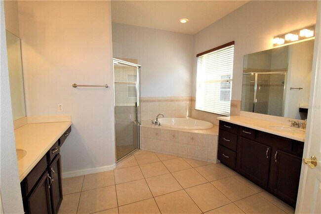 Building Photo - 3764 Summerwind Cir