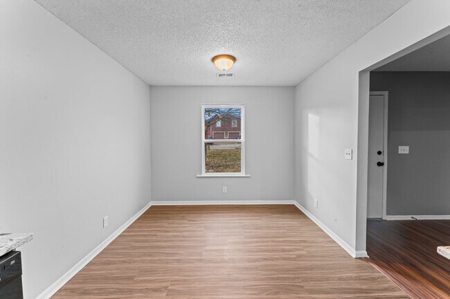 Building Photo - 16104 W 141st Terrace