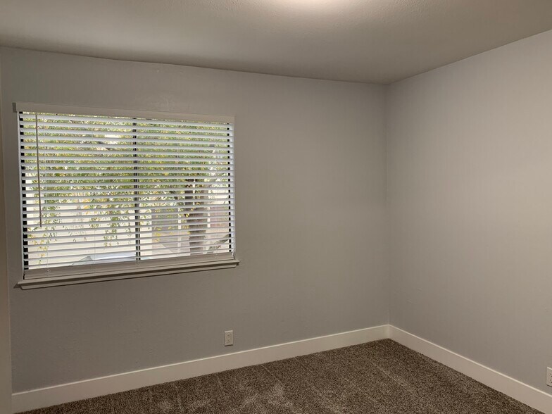 Building Photo - 21062 Gary Dr