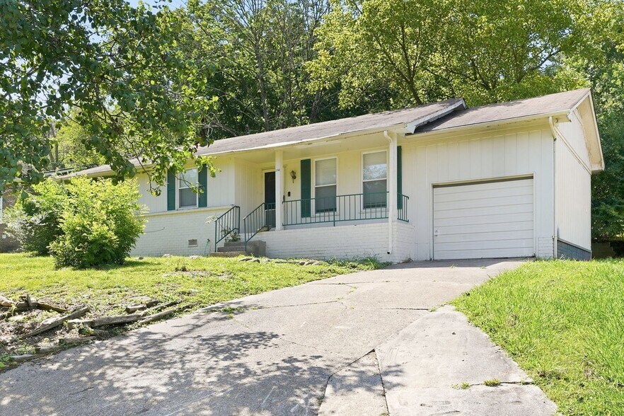 Building Photo - 3260 Niagara Dr