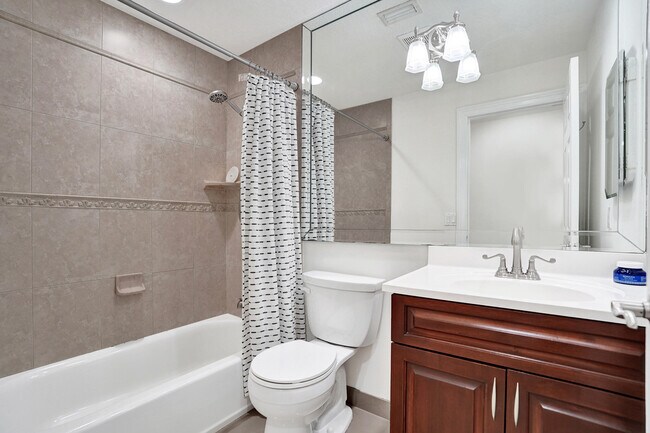 Building Photo - 630 Sea Pine Way