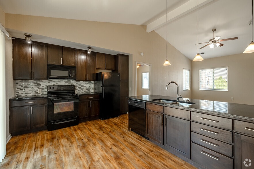 Primary Photo - SunSTONE at MarketPlace Apartments