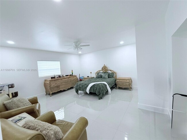 Building Photo - 4600 W 8th Ave