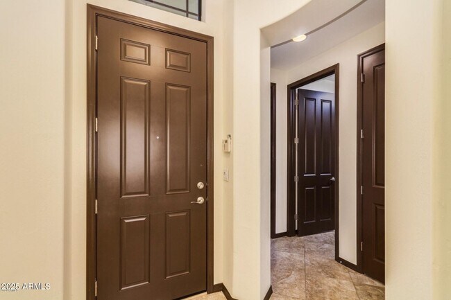 Building Photo - 3806 E Sunstream Way