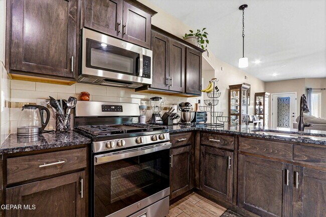 Building Photo - 13066 Grantham Ln