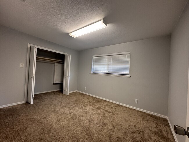 Building Photo - 1610 Aldrich Ave