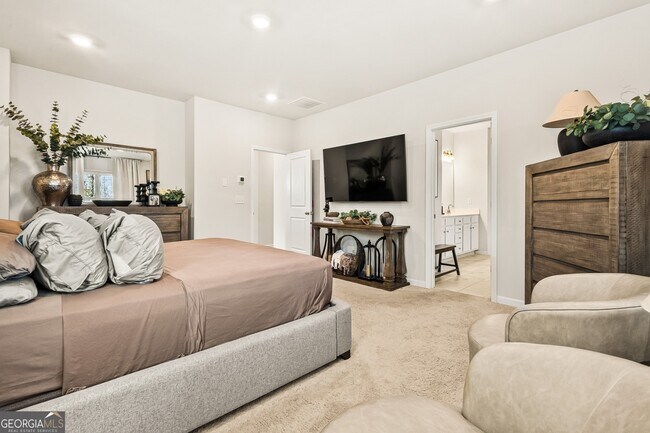 Building Photo - 295 Birdie Cir