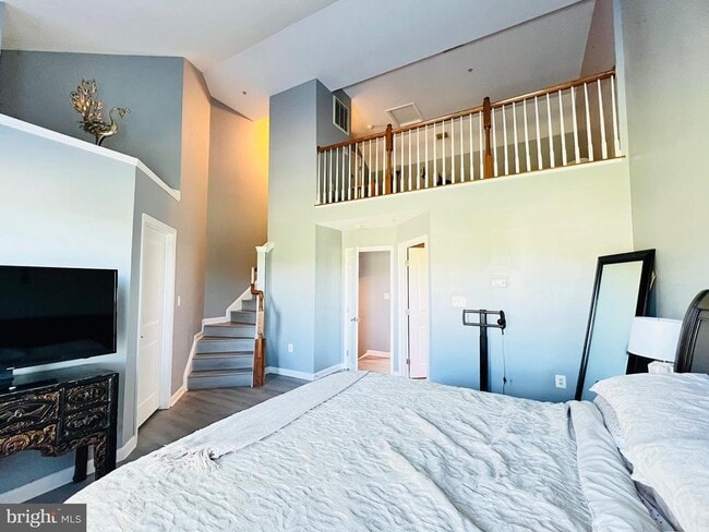 Building Photo - 2422 Baileys Pond Rd