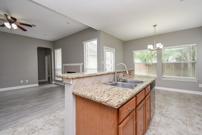Building Photo - 4706 Torrington Ct