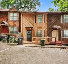 Building Photo - 424 Victory Garden Dr