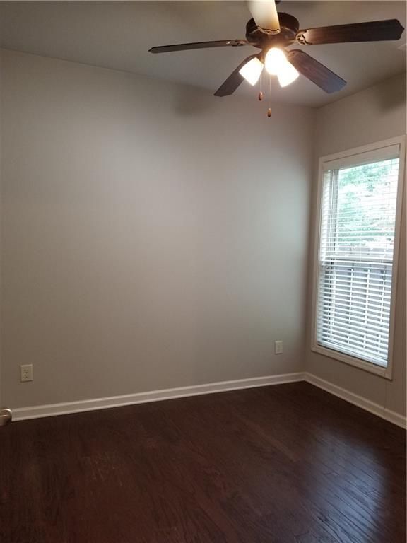 Building Photo - 5930 Vista Brook Dr