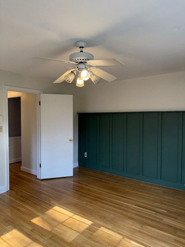 Building Photo - Charming 3-Bedroom Home in Silver Spring