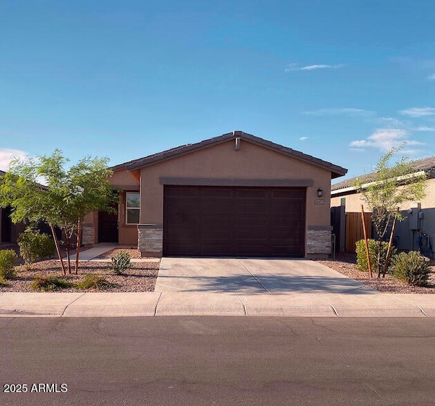 Primary Photo - 3022 Hayden Rose Ave