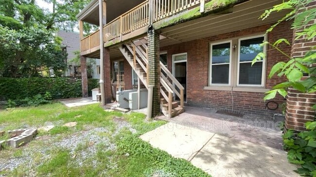 Building Photo - 1247 Chartiers Ave