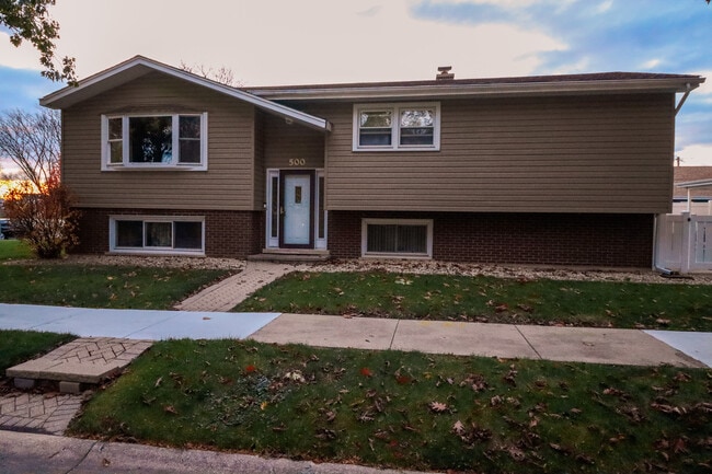 Building Photo - 500 Westwood Ave