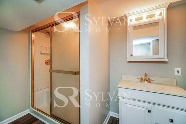 Building Photo - Lease today! No extra charge for contentme...