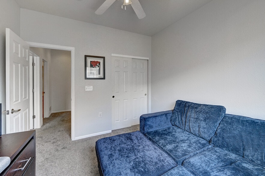 Secondary Bedroom 2 - 13043 Grant Cir E