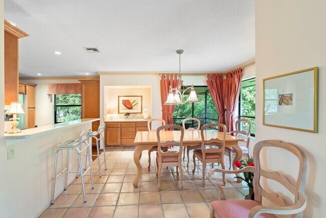 Building Photo - 3843 N Quail Ridge Dr