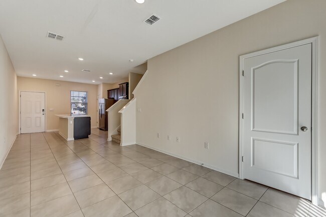 Building Photo - 3978 Oak Mill Rd