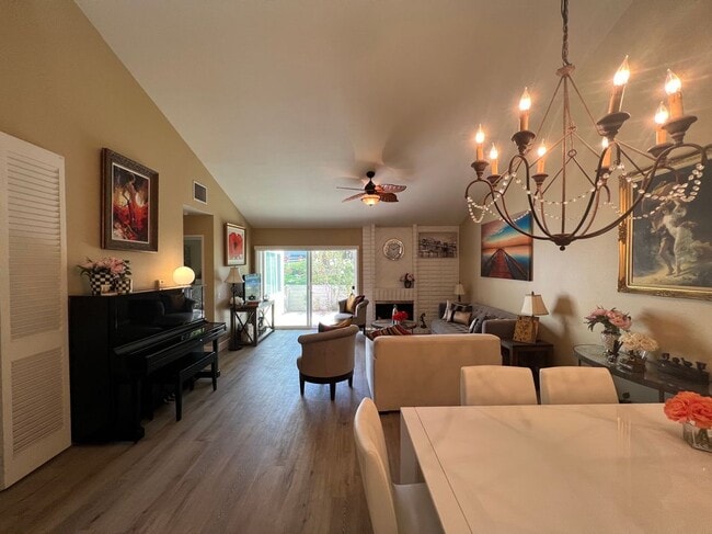 Building Photo - 5 Coldstream, 47