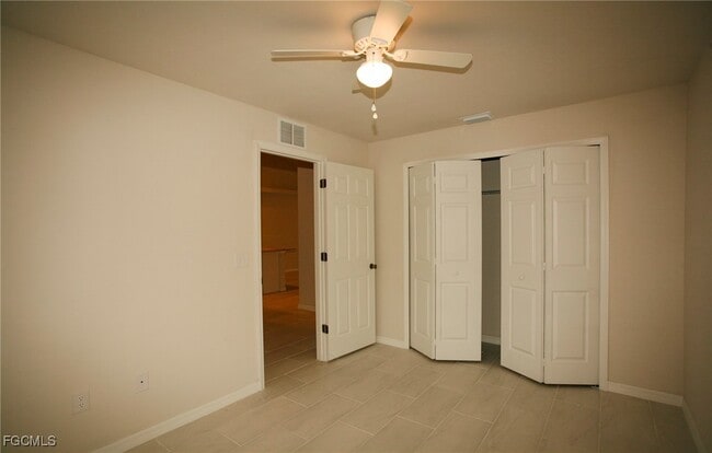 Building Photo - 1313 SE 8th Pl
