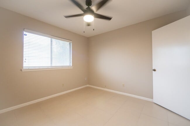 Building Photo - 7310 Westbranch Dr