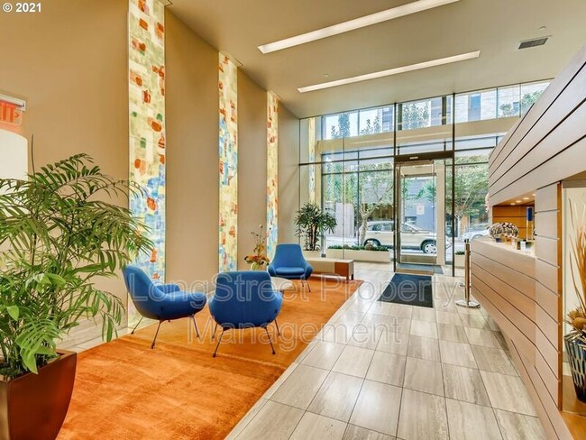 Building Photo - 311 NW 12th Ave