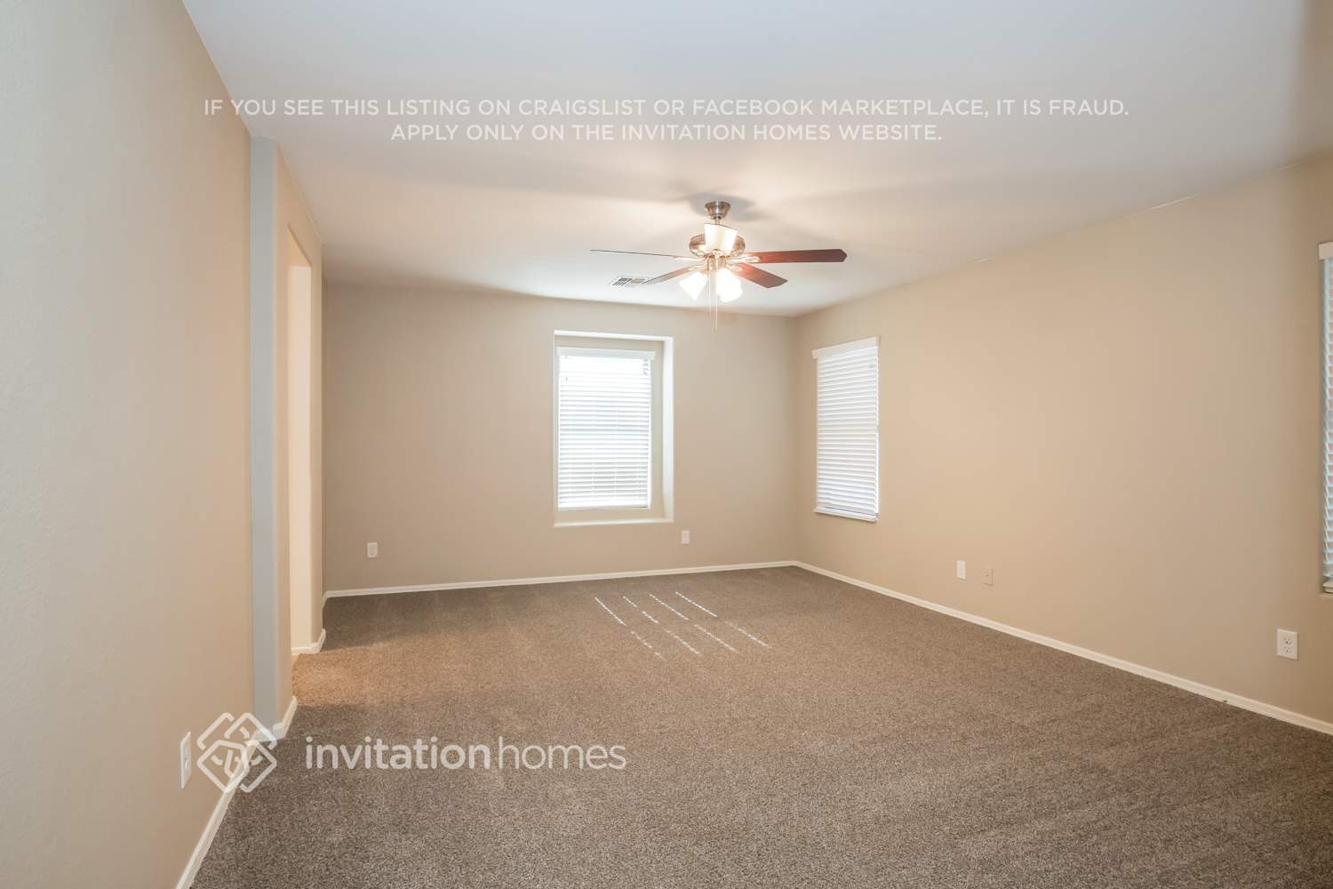 Building Photo - 5816 E Harmony Ave