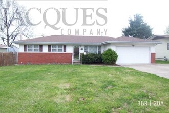 Building Photo - 508 N Burton Ave