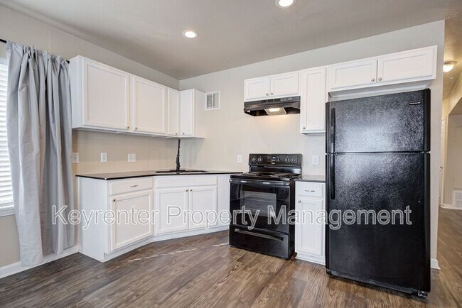 Building Photo - 2325 NW 12th St