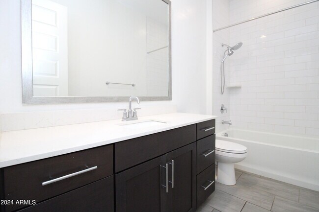 Building Photo - 259 E Sagittarius Pl
