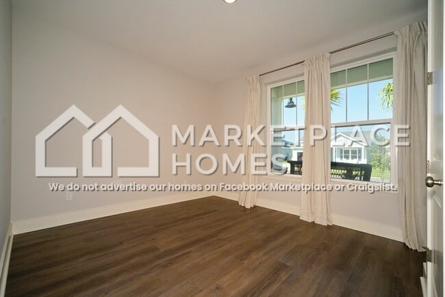 Building Photo - 1067 Harrison Bayou Dr