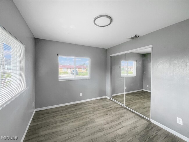 Building Photo - 123 Gordon Ave S