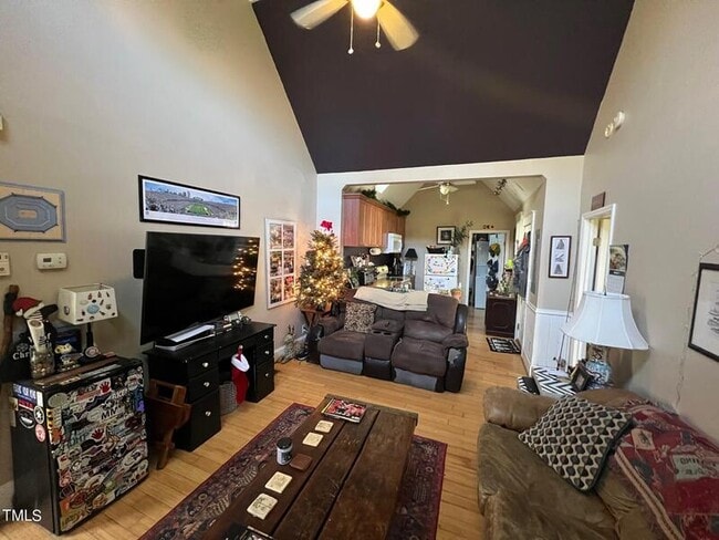 Building Photo - 311 Seawell Ave