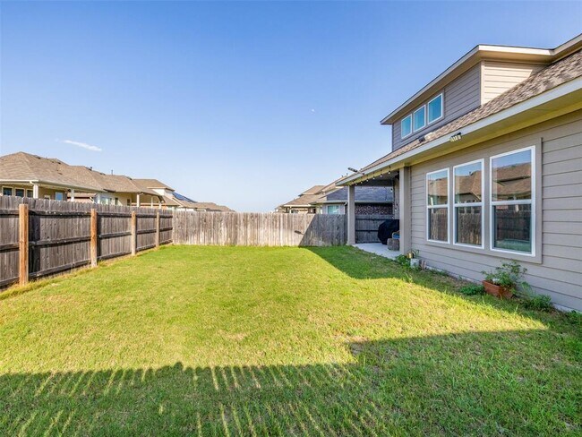 Building Photo - 6512 Covina Ln
