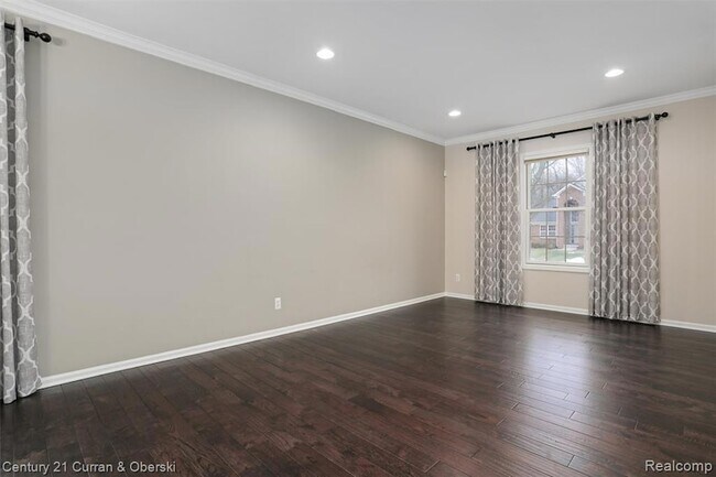 Building Photo - 41656 Steinbeck Glen
