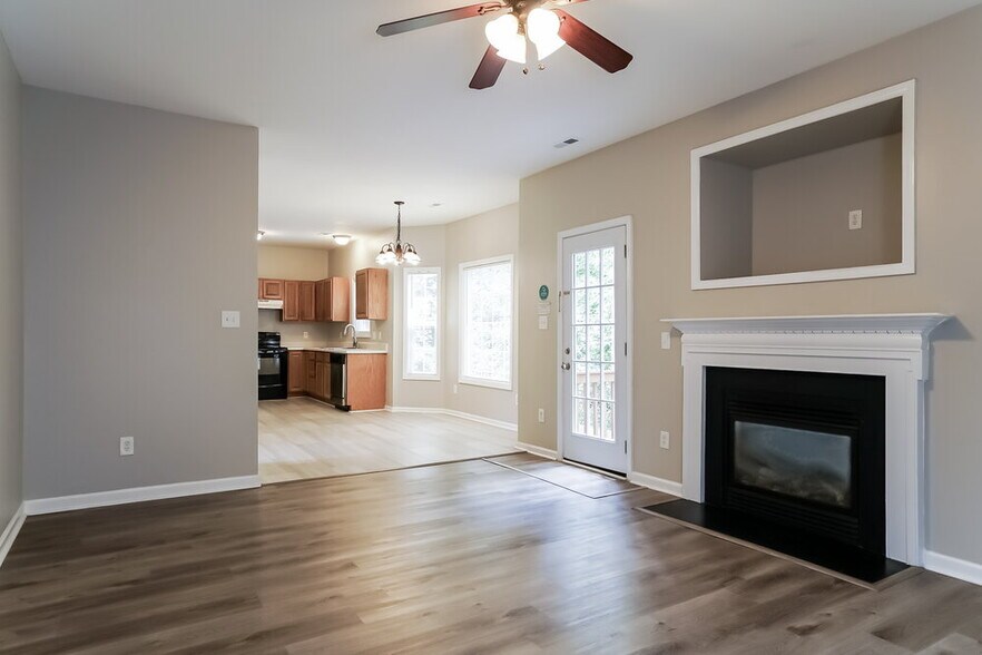 Building Photo - 131 Annotto Bay Ln