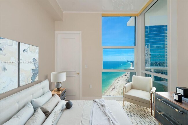 Building Photo - 18101 Collins Ave