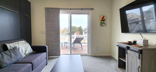 Building Photo - 3238 Dock Ct