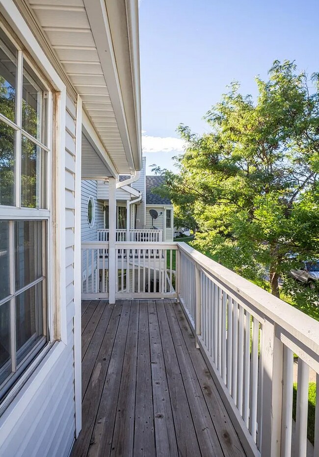 Building Photo - 12513 E Pacific Cir