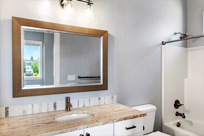 Building Photo - 9042 S La Pampa Way