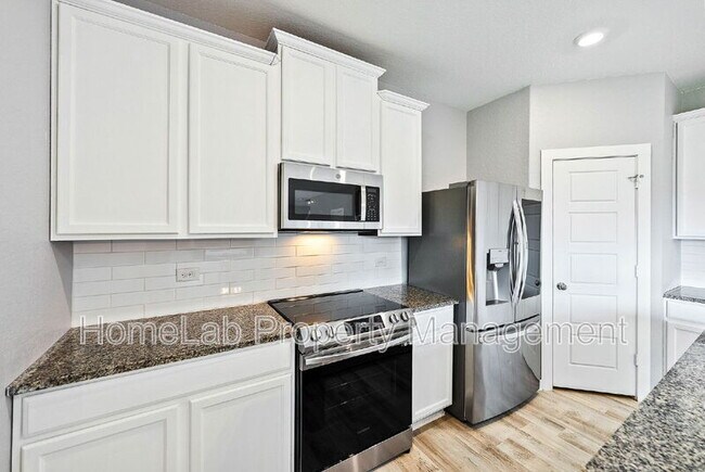 Building Photo - 5410 Coral Valley